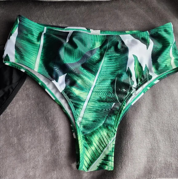 💙 4 Piece Swimsuit Set - Picture 6 of 8